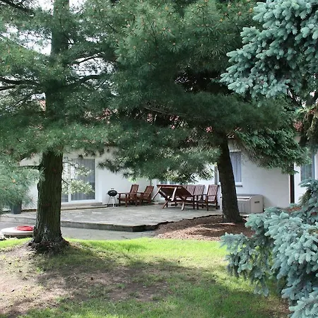 Сasa de vacaciones Prazdninovy Dum Holekova *